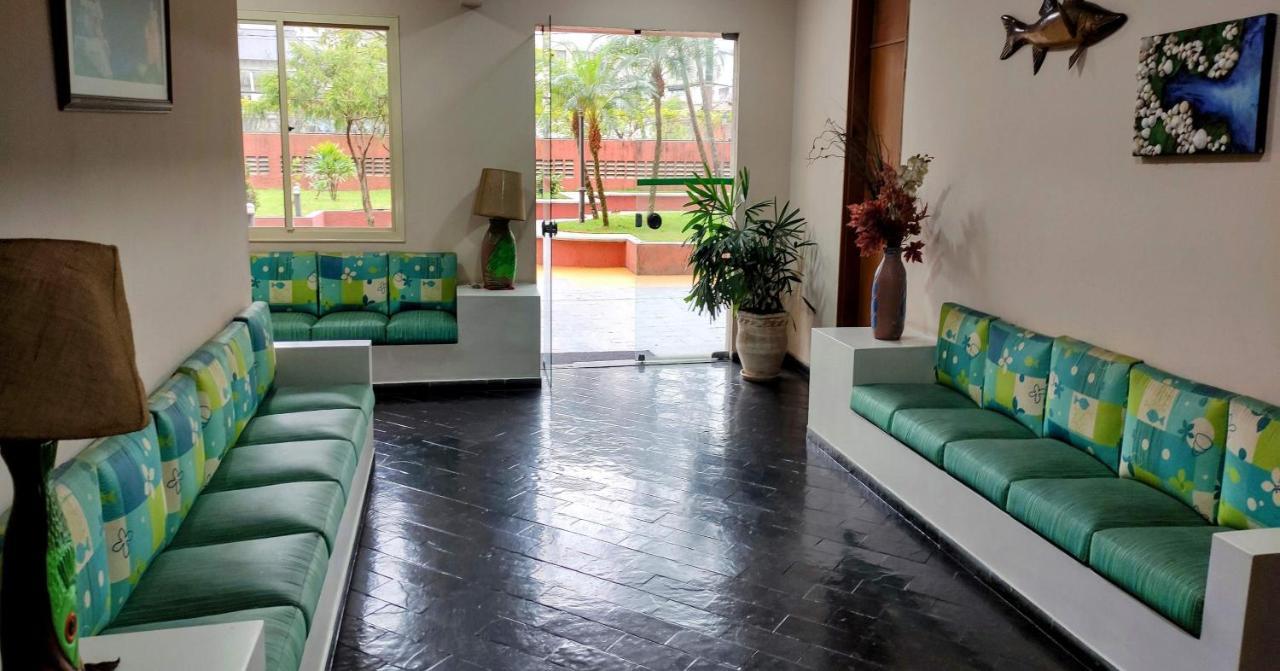 Praia Da Enseada - Predio Com Area De Lazer E Garagem Apartment Гуаружа Екстериор снимка